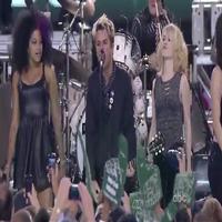 STAGE TUBE: Green Day & AMERICAN IDIOT Perform at Jets Halftime!